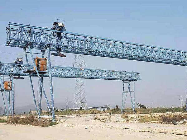 龍門(mén)吊現(xiàn)場(chǎng)圖01.jpg