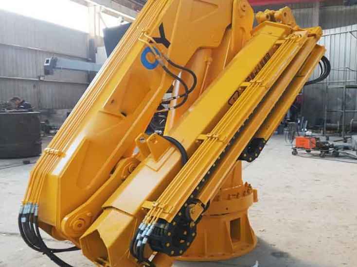 甲板起重機(jī)