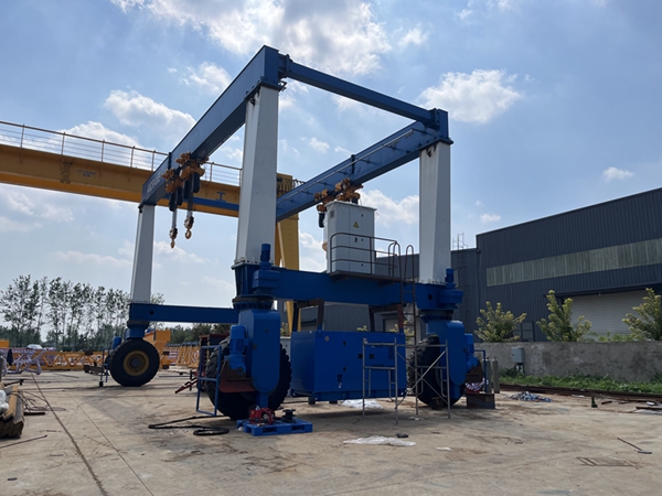 廣西桂林游艇輪胎吊公司游艇輪胎吊維護(hù)措施