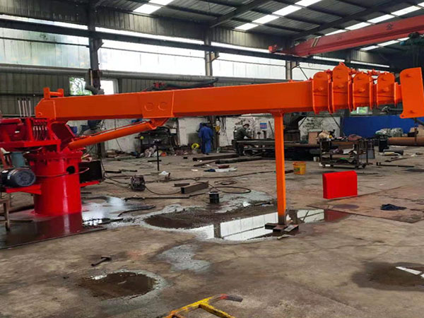 湖北十堰甲板起重機廠家甲板起重機安全操作措施