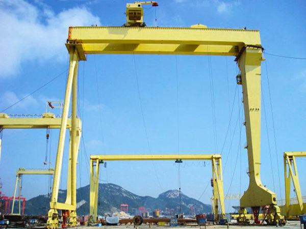 廣東深圳造船門式起重機廠家造船門式起重機維護與管理