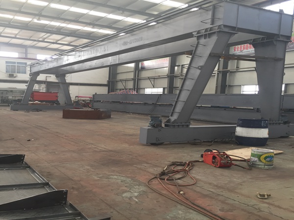 河北唐山艙蓋吊廠家船用艙蓋吊操作簡(jiǎn)便    