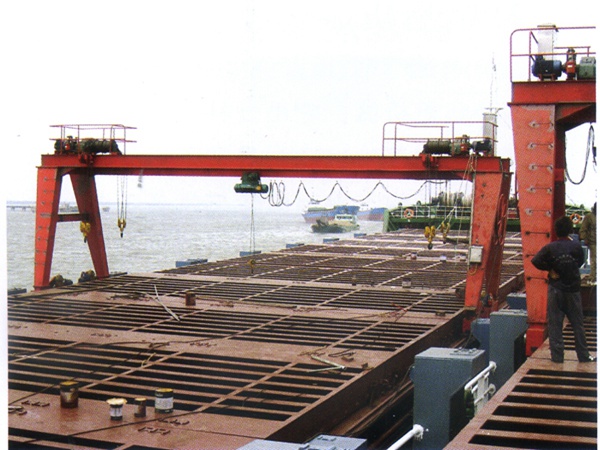 遼寧大連船用艙蓋機(jī)廠家船用艙蓋機(jī)維護(hù)方便    